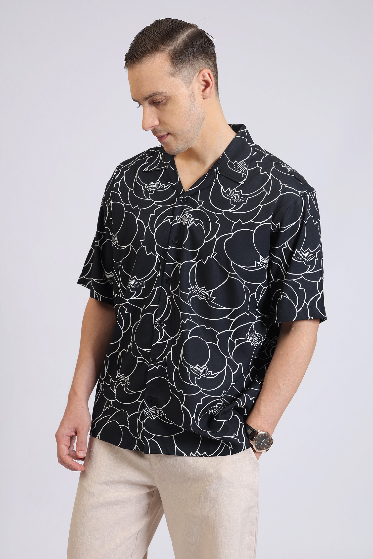 BLACK&WHITE ABSTRACT PRINT SHIRT