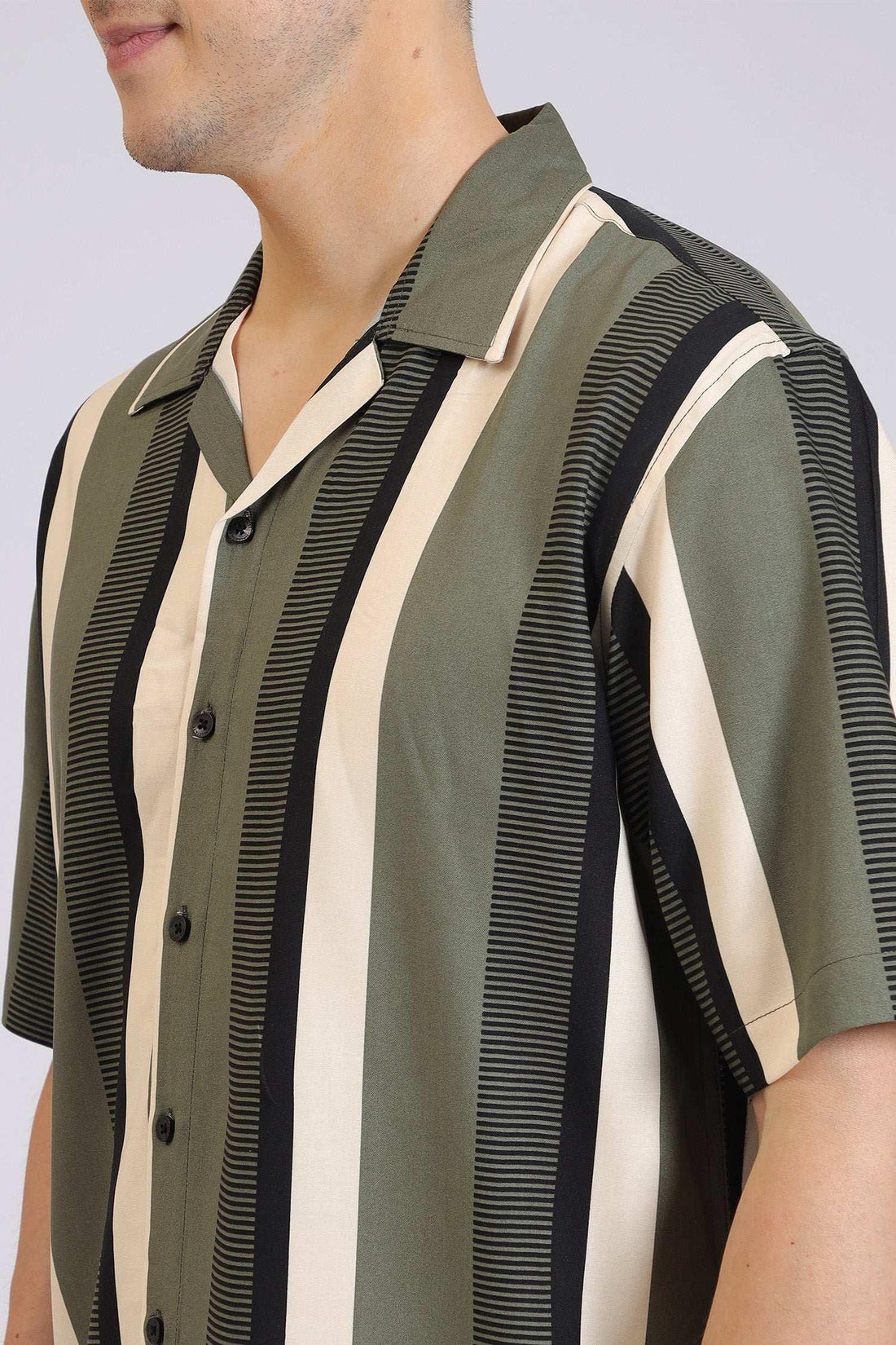 Men’s Vertical Stripe Shirt Casual Olive Green & Black Printed Button-Down