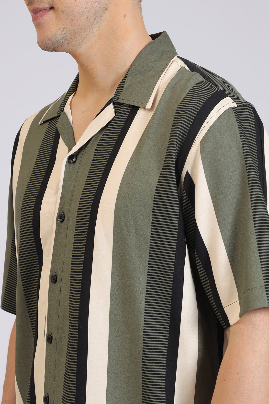 Men’s Vertical Stripe Shirt – Casual Olive Green & Black Printed Button-Down