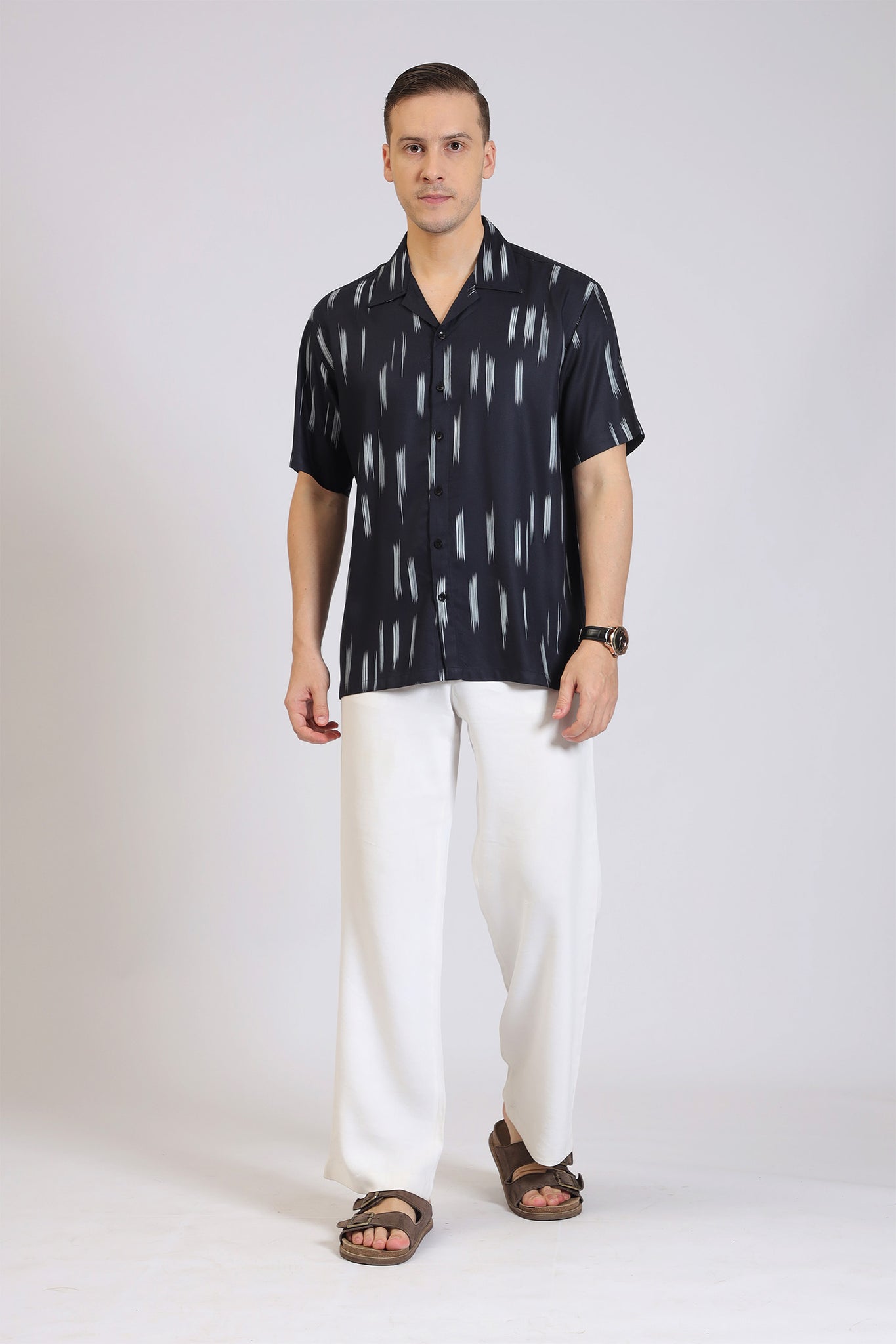 BLACK&WHITE PRINT RAYON SHIRT