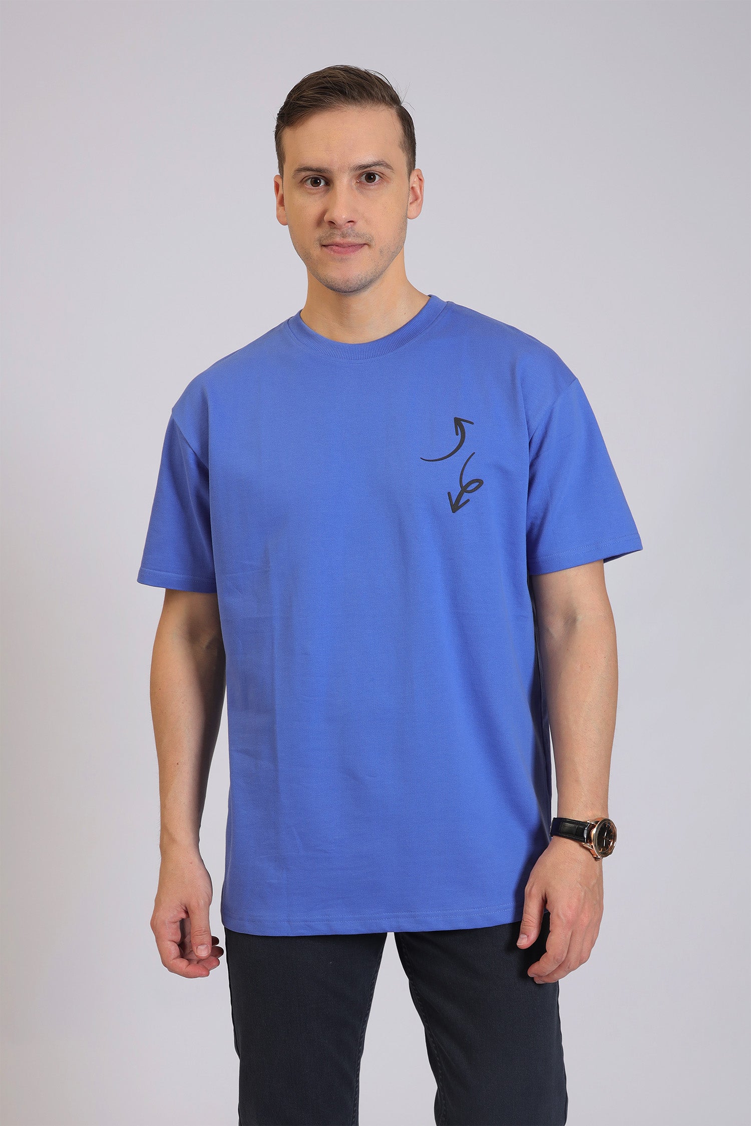 ABSTRACT ARROW PRINT BLUE T-SHIRT