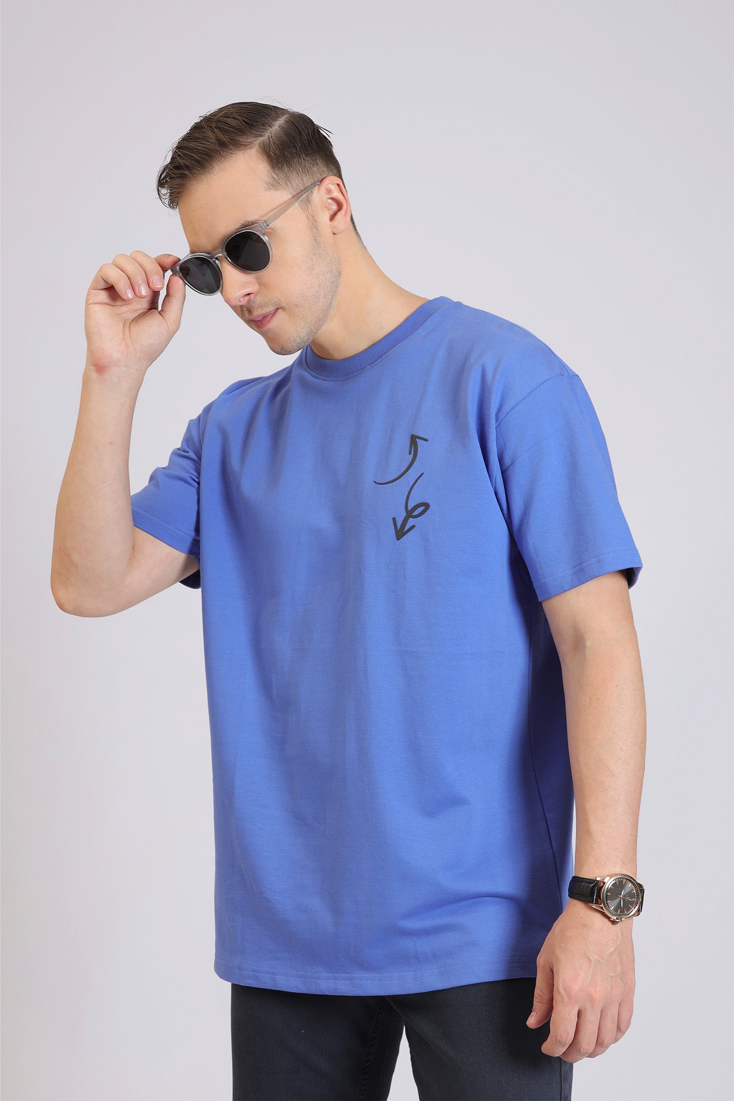 ABSTRACT ARROW PRINT BLUE T-SHIRT