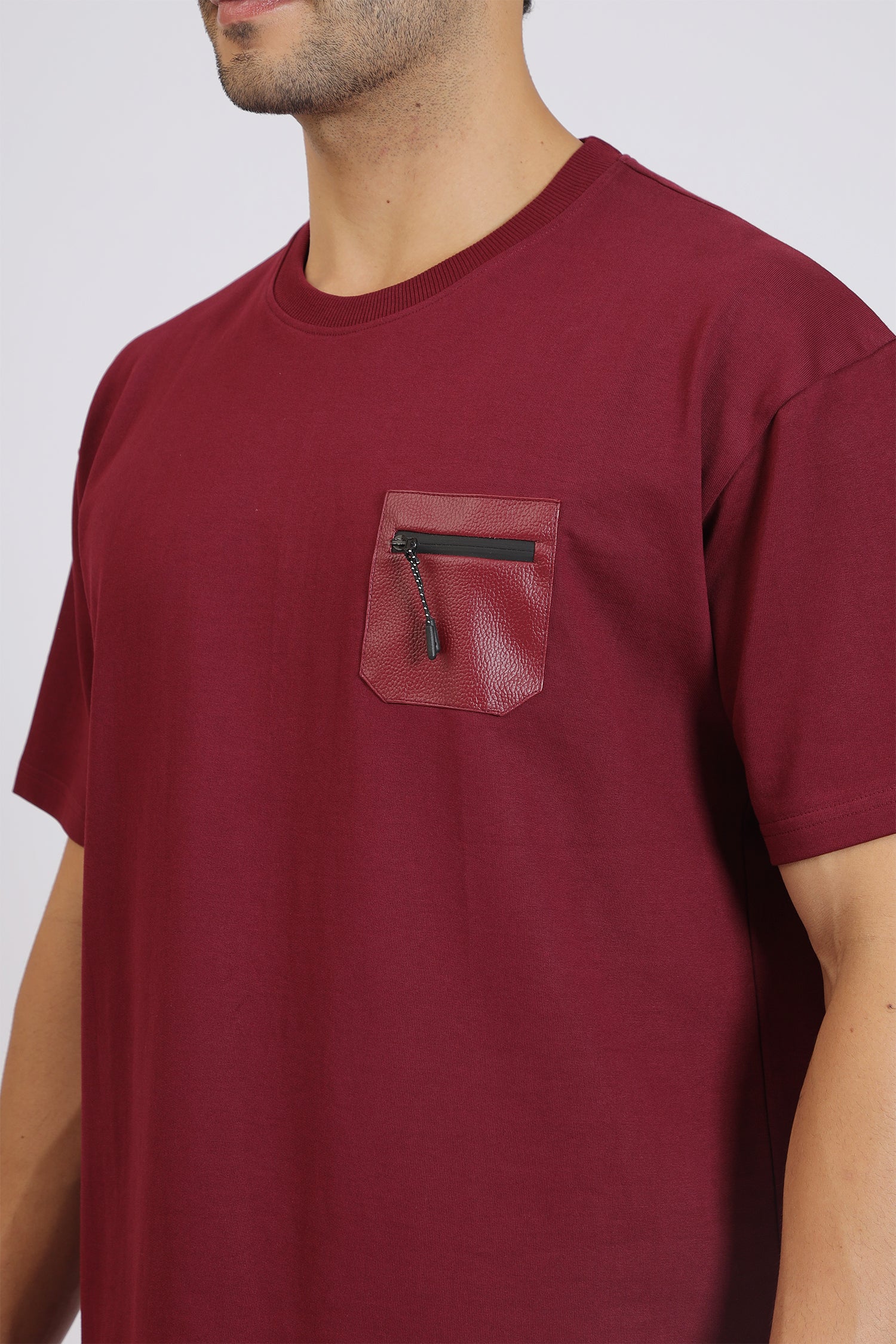 PATCH POCKET MAROON T-SHIRT