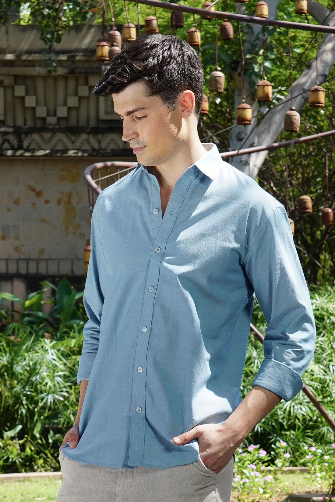 Men's Classic Sky Oxford Chambray Shirt