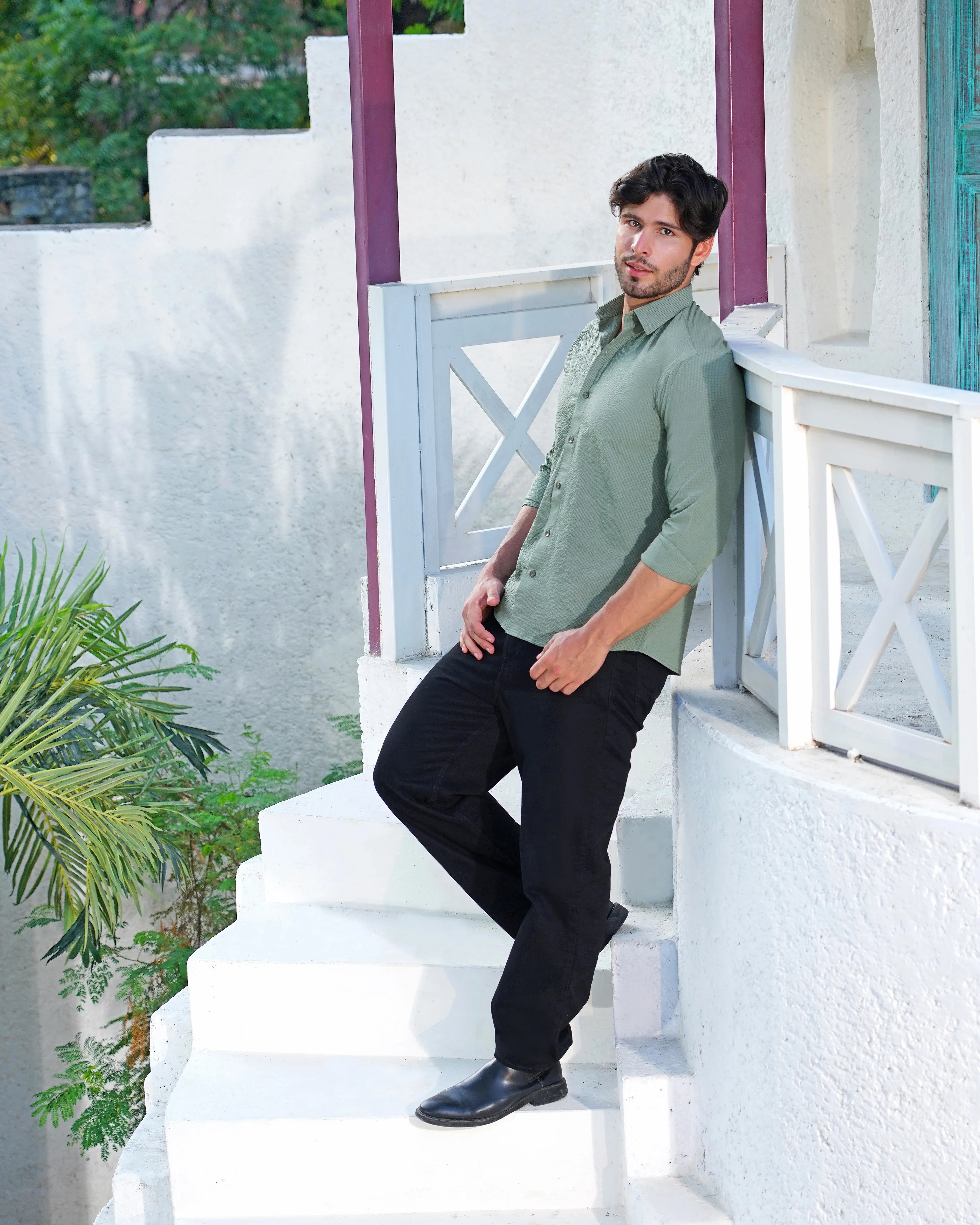 Textured Casual Shirt In Olive Green