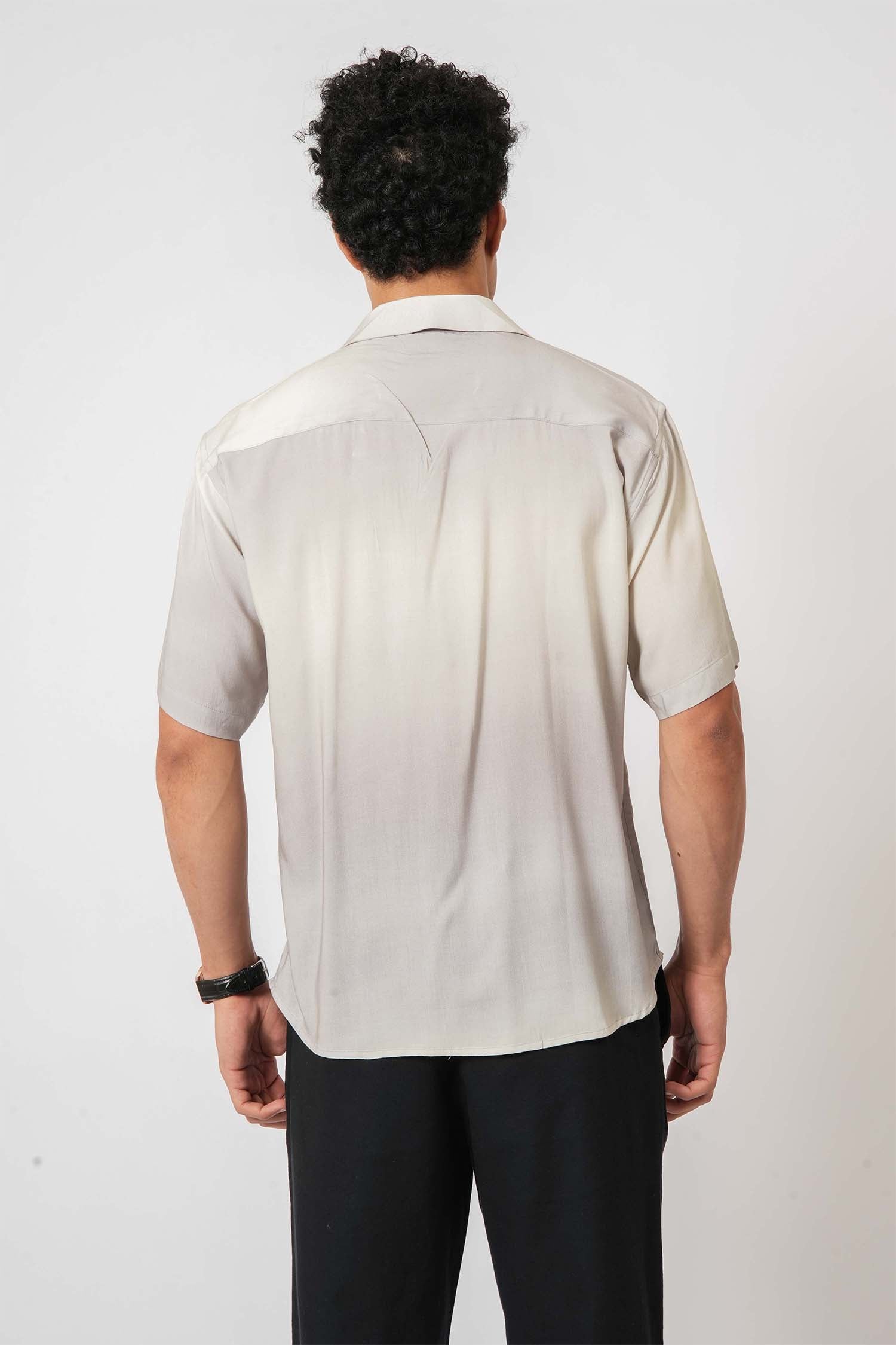 Men’s gradient white viscose shirt – comfortable and modern clothing from Hallstatt