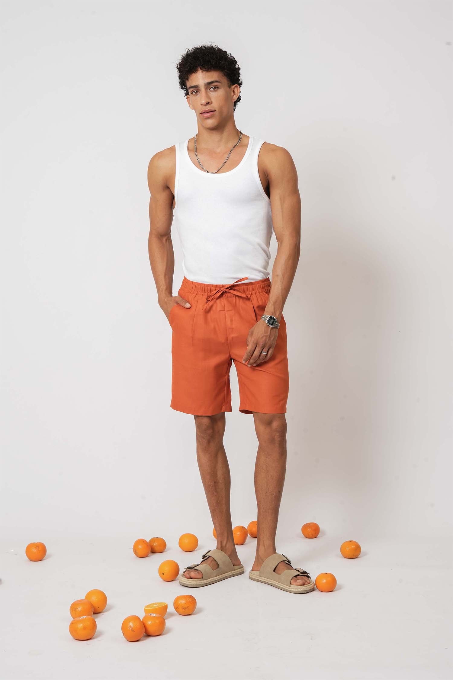 Rust drawstring shorts for men – easygoing lifestyle clothing by Hallstatt