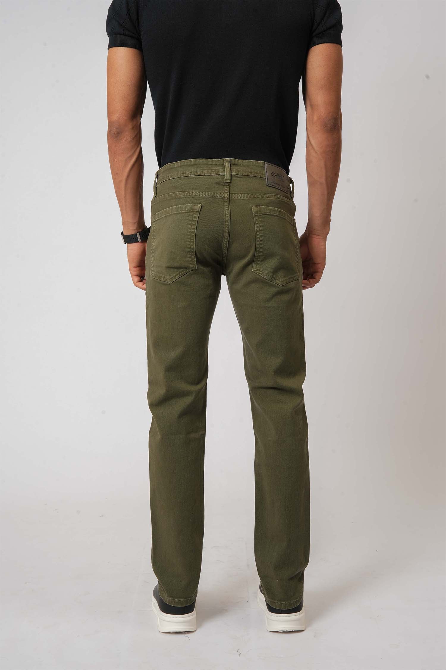 Men wearing casual olive green slim-fit denim jeans made by Hallstatt