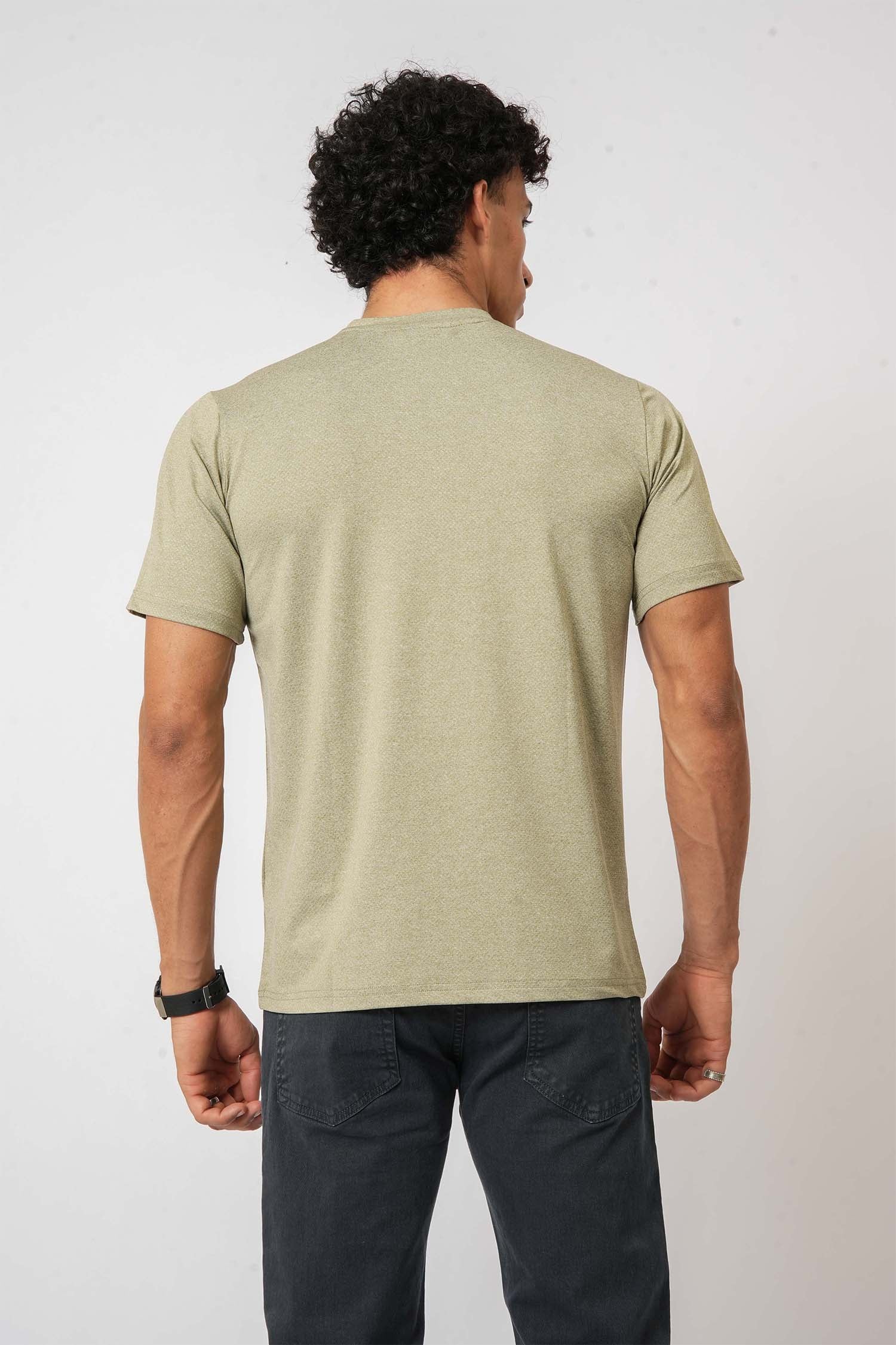Men’s Urban Olive tee – contemporary graphic print and comfort by Hallstatt clothing store