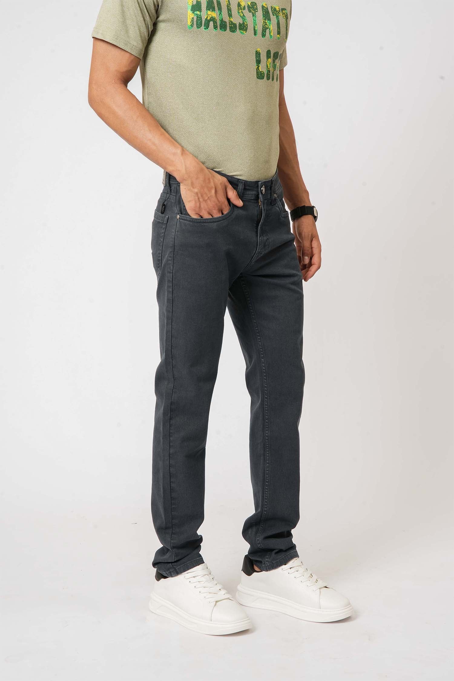 Slim-Fit Navy Jeans by Hallstatt– casual essential in men's clothing